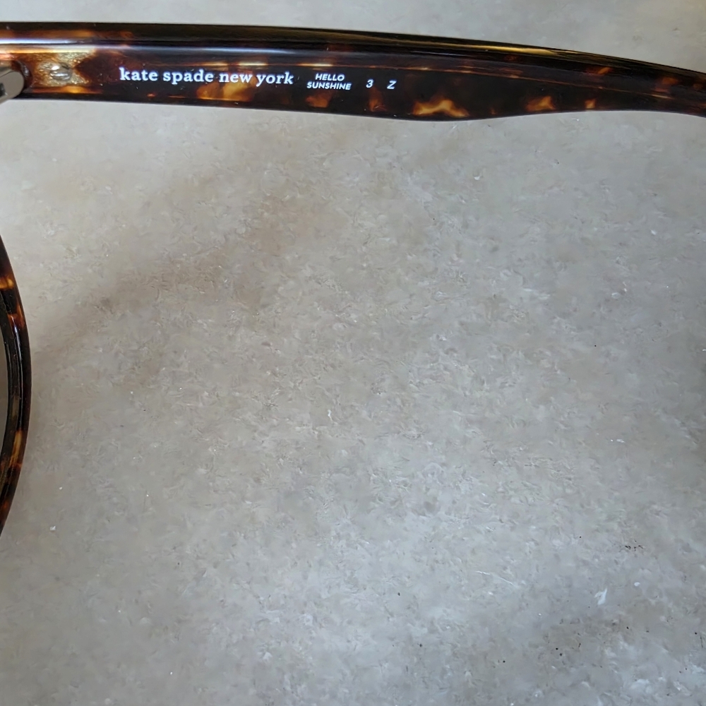 Kate Spade Daesha Sunglasses - Picture 4 of 7
